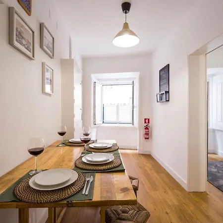 Apartment Ola - Chiado V *